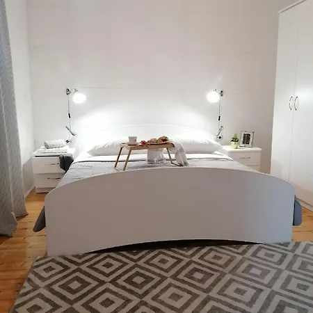 Magdalena Apartment Murter
